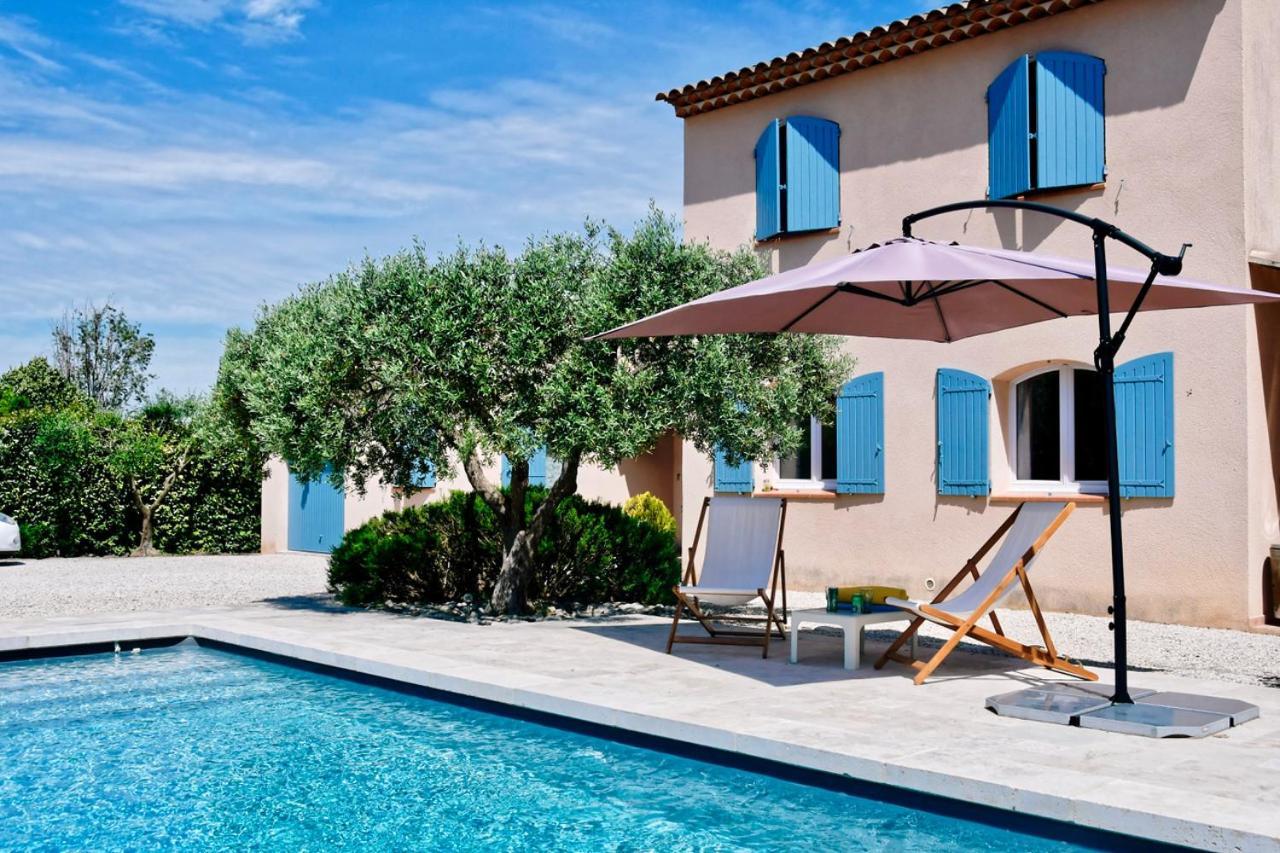 Villa Louanne Pertuis Exterior foto
